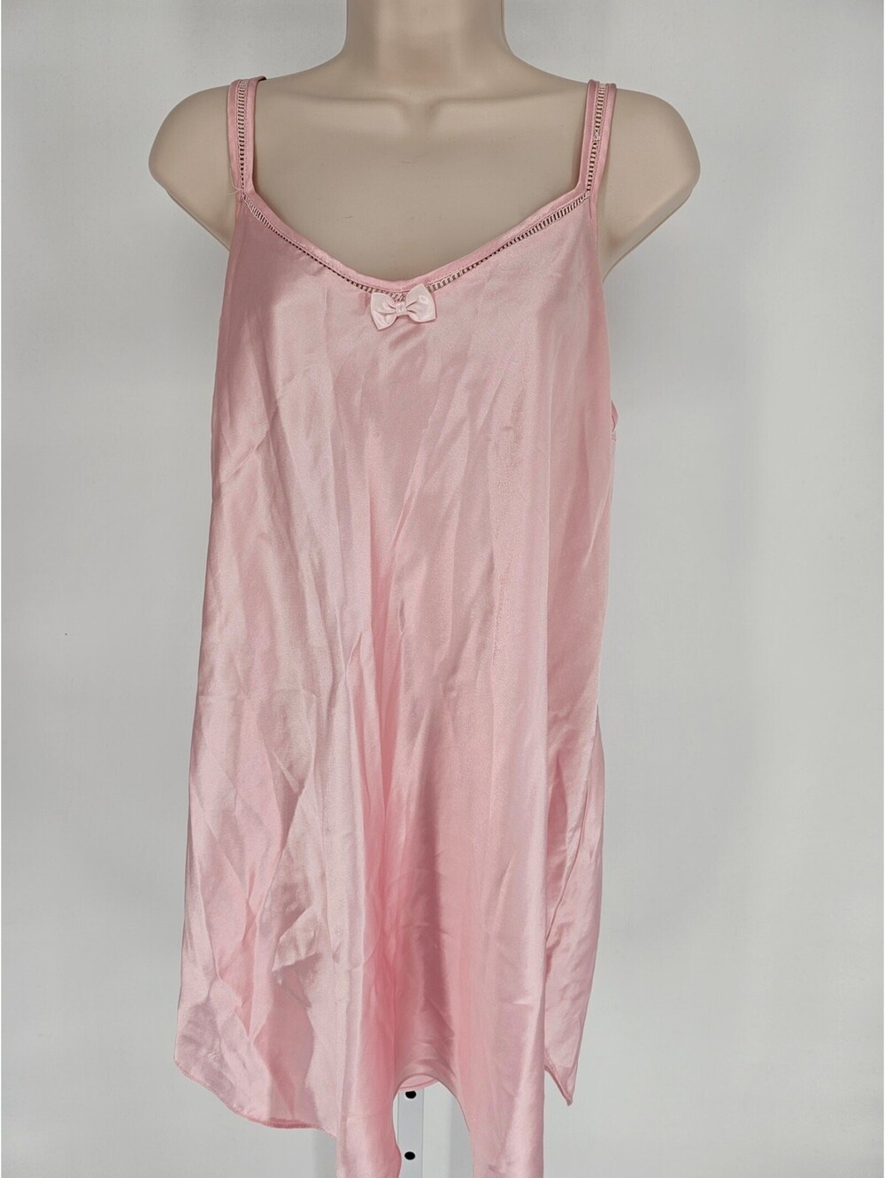 Vintage 1990s Secret Treasures Womens Sz L Light Pink Satin Nightgown